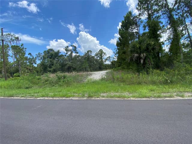 HAMPSHIRE CIR photo