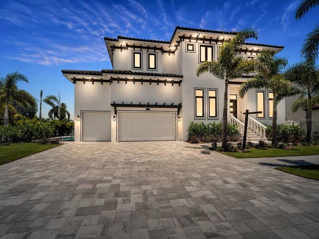 517 TREVISO DR photo