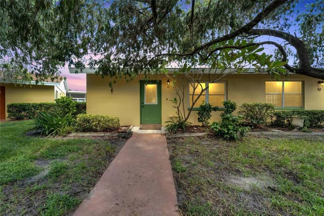 401 DORCHESTER PL #58 photo