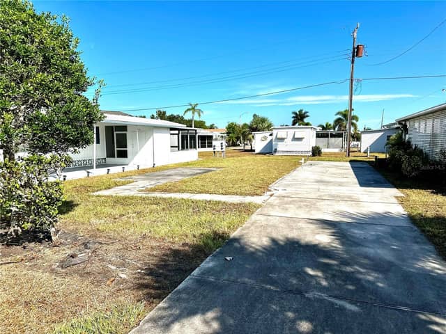 3112 10TH ST W photo