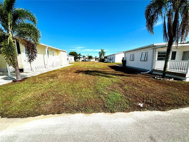 15 FLORES DR photo