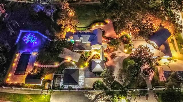 518 RIVERSIDE DR photo