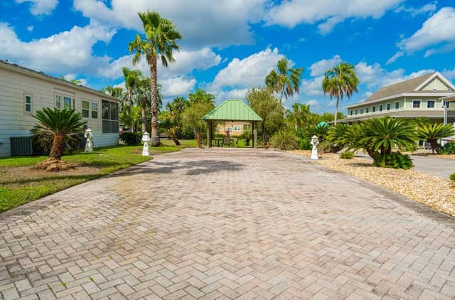 6948 AMANDA VISTA CIR photo