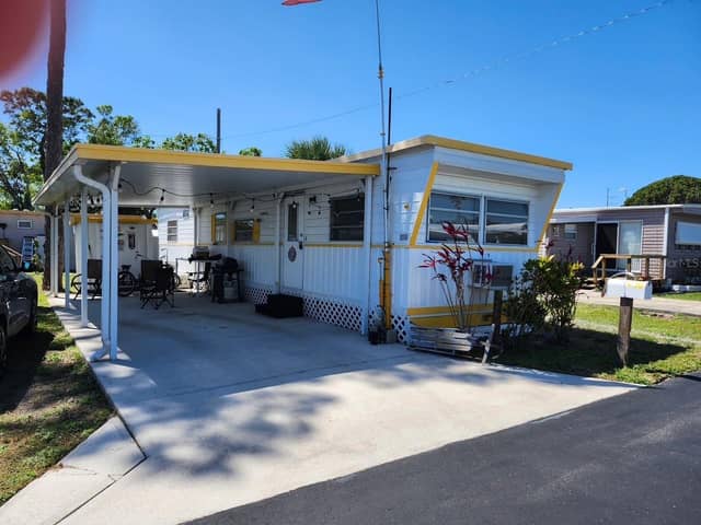 12674 SEMINOLE BLVD #C30 photo