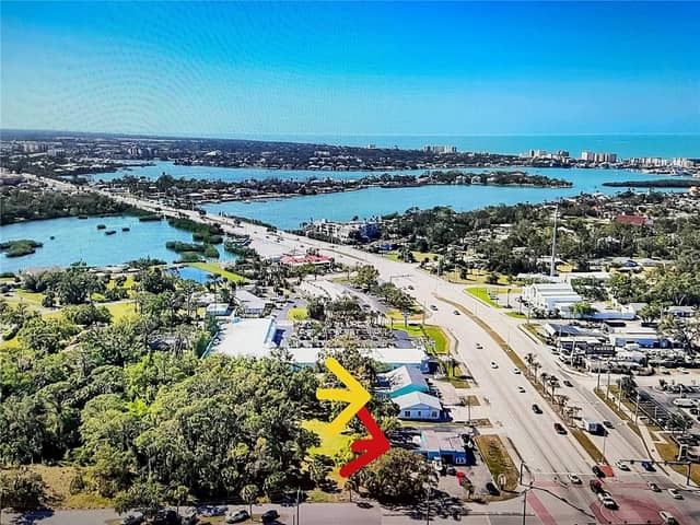 101 S TAMIAMI TRL S photo