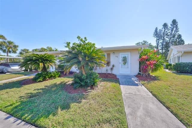 2202 CLUBHOUSE DR #174 photo