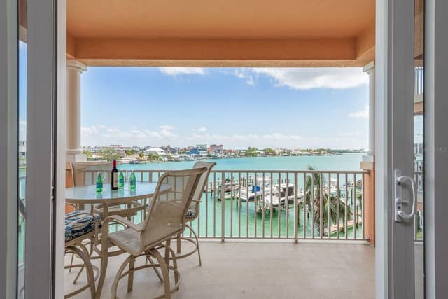 530 S GULFVIEW BLVD #303 photo