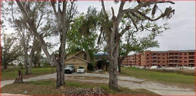 6906 SIMMONS LOOP photo