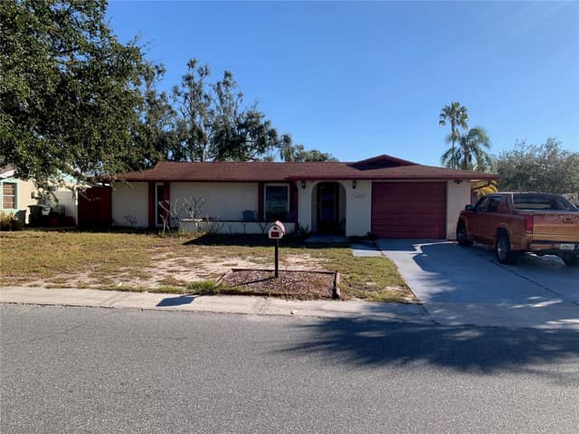 11600 CRYSTAL LAKE DR photo