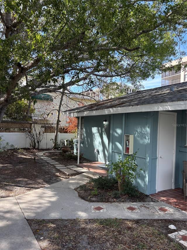 170 ROOSEVELT DR #5 photo