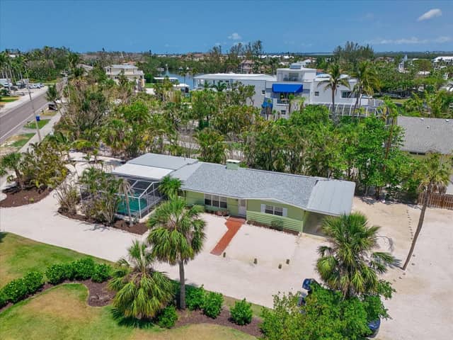 5924 GULF OF MEXICO DR photo