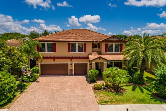 4611 GRAND PRESERVE PL photo