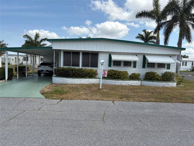 408 49TH A AVE E photo