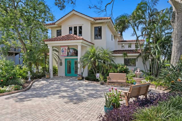 1632 SEA BREEZE DR photo