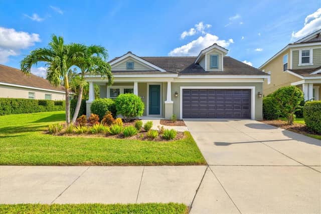 128 AVENS DR photo