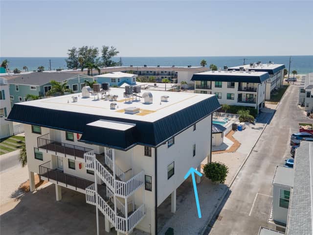 601 GULF DR N #109 photo