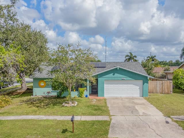 1832 SETON DR photo