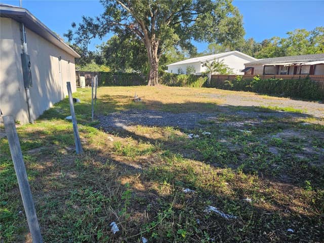 12321 CAMBRIDGE AVE photo