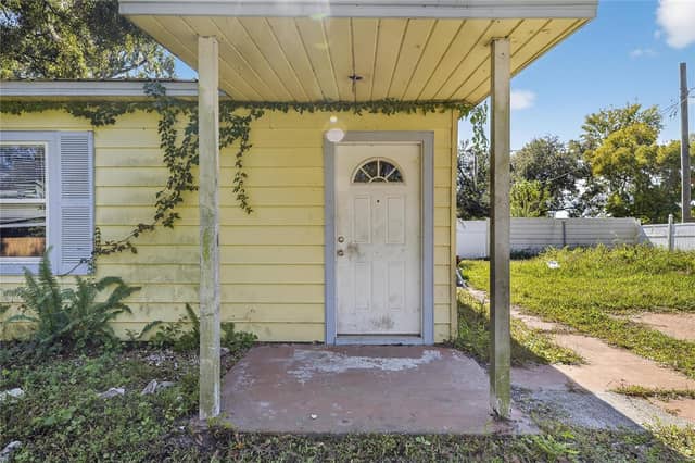 311 S WEBB RD photo