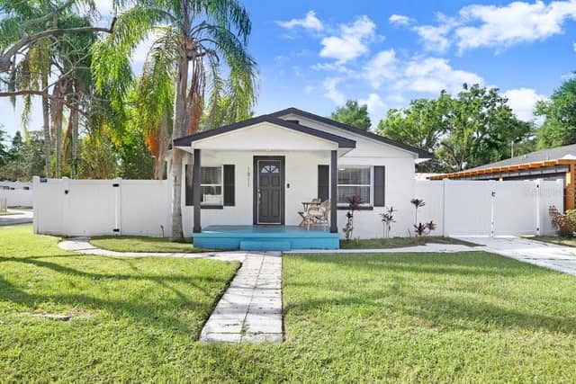 1811 E PALIFOX ST photo