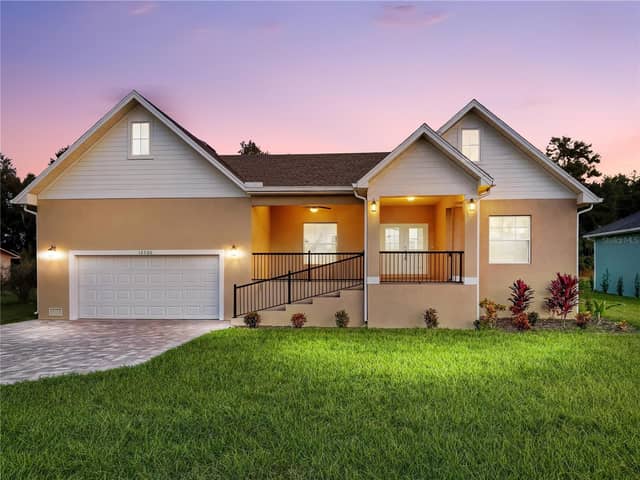12500 GREEN OAK LN photo