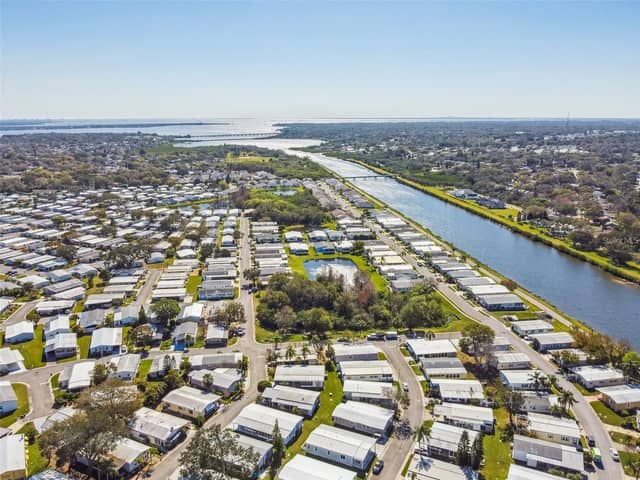 347 CANAL WAY photo