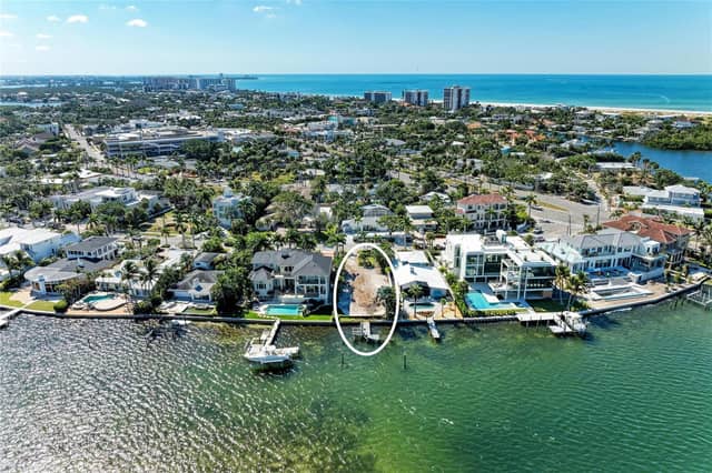 244 N WASHINGTON DR photo