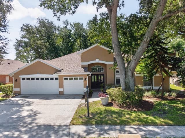 2243 EAGLE BLUFF DR photo