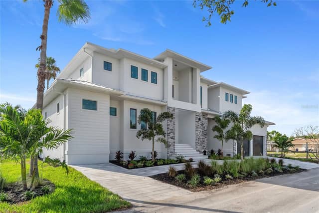 530 DE NARVAEZ DR photo