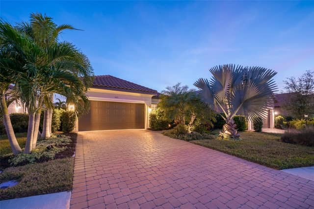 5451 LAGO MAGGIO ST photo