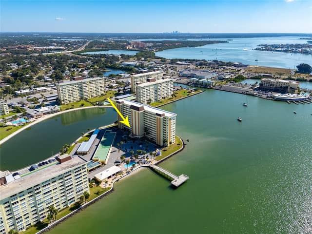 4775 COVE CIR #203 photo