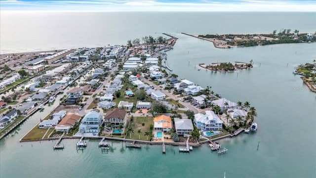 904 INLET CIR photo