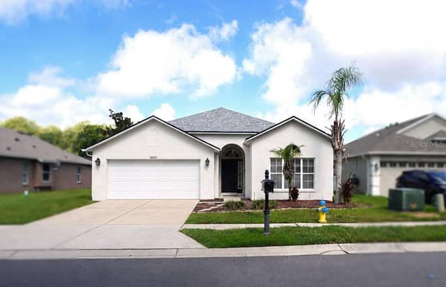 18425 CYPRESS BAY PKWY photo