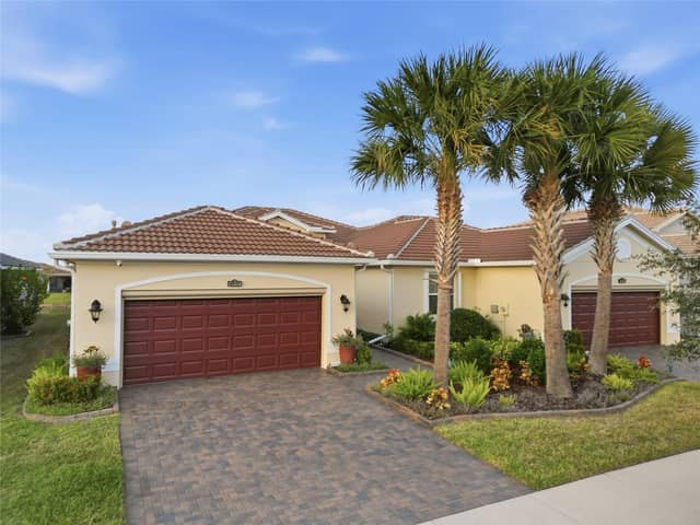 4717 AVILA LAKES DR photo