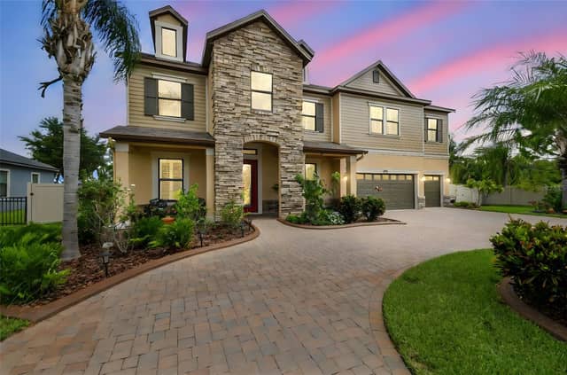 2566 LAKE MANOR DR photo