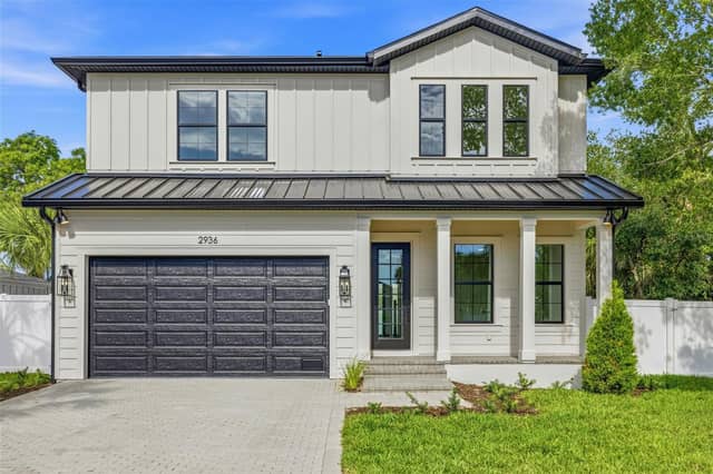 2936 W ROGERS AVE photo