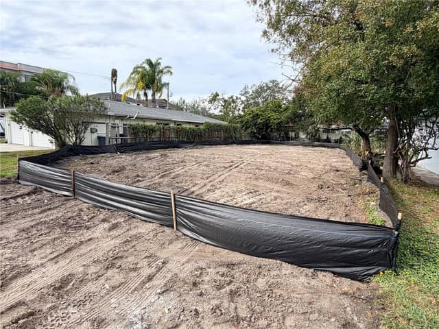 109 BISCAYNE AVE photo
