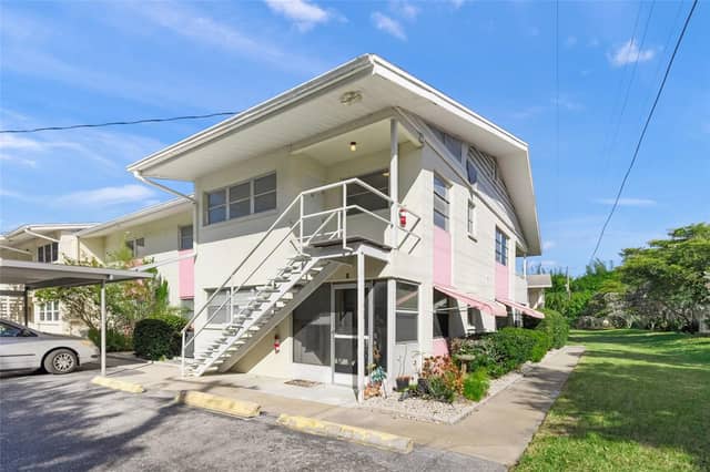 2507 BENEVA RD #10 photo