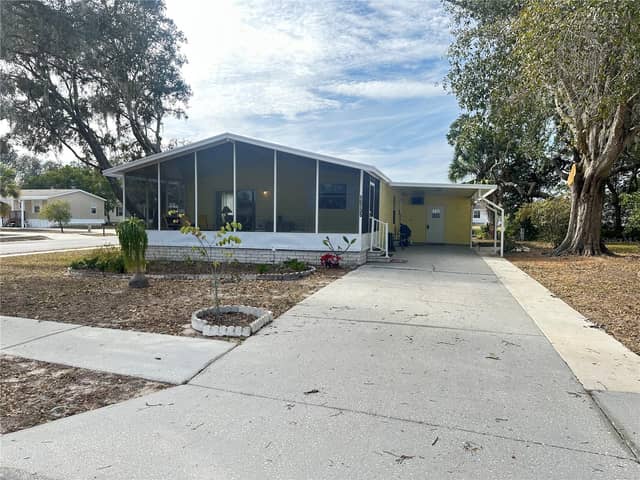 16735 OLIVAUD ST photo
