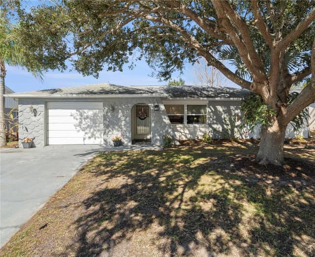 6333 ABERDEEN AVE photo