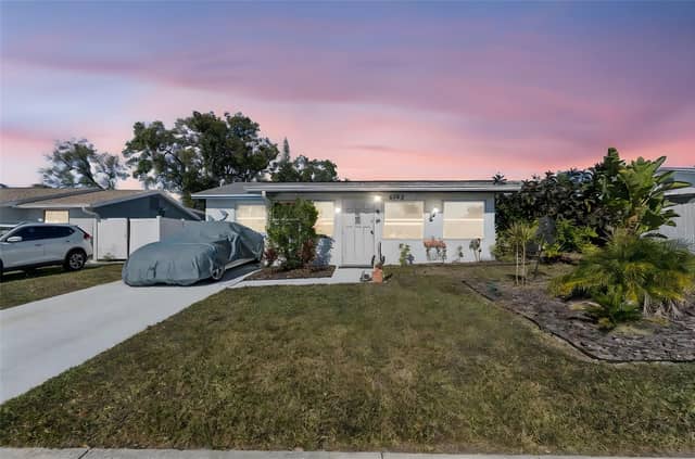 6503 AMUNDSON CT photo