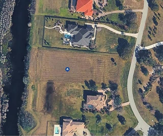 10525 BROADLAND PASS photo