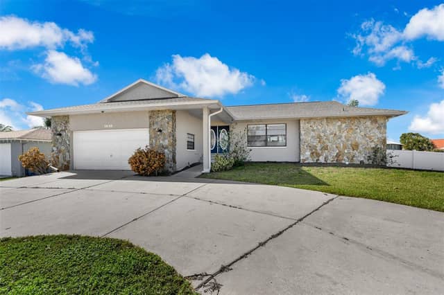 3848 TOPSAIL TRL photo