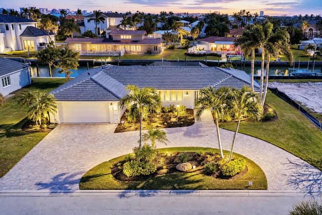 548 GUNWALE LN photo