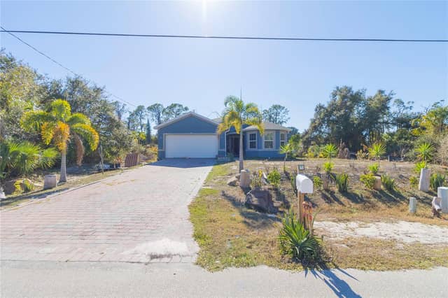 1421 OREGON LN photo