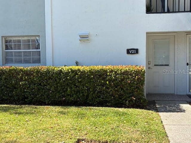 3806 N OAK DR #V21 photo