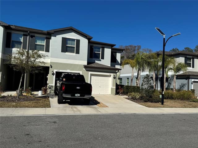 5131 FORUM BLVD photo