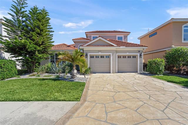 6723 TAILFEATHER WAY photo
