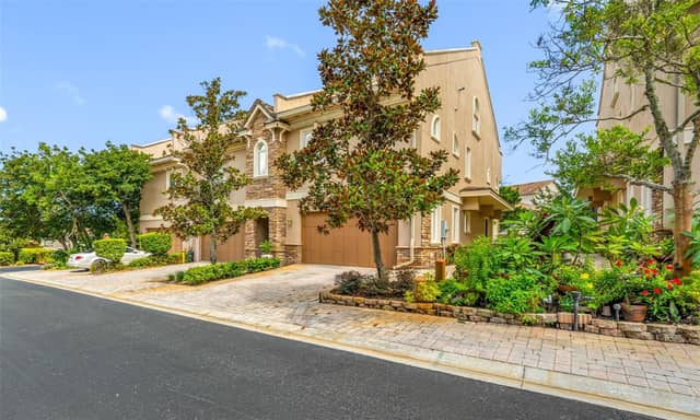 1425 HILLSIDE LANDING DR photo