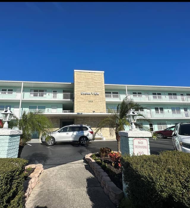 1819 SHORE DR S #307 photo
